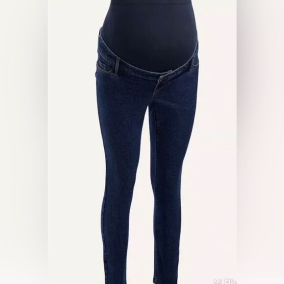 Old Navy Denim - Old Navy rockstar maternity jeans size 4 Short